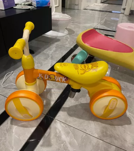 惠城区水岸城自提】朋友送的！基本全新！！乐...