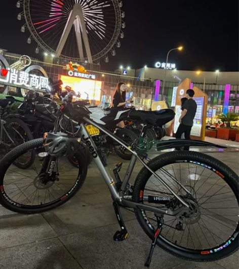 自己刚刚不到两个月的山地车由于有更高的骑行...