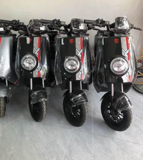 大牛 精品九成新二手电动车，手续齐全 几百...