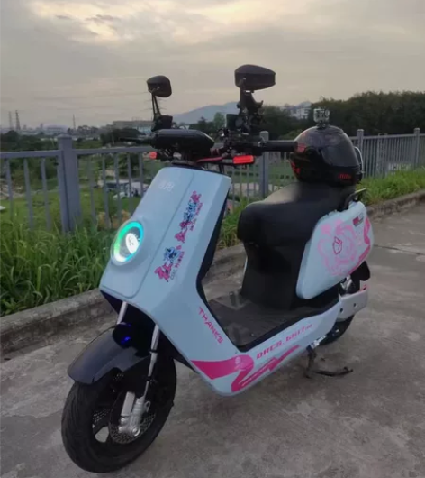 急出急出!二手电瓶车急需转让,小牛九号新电...