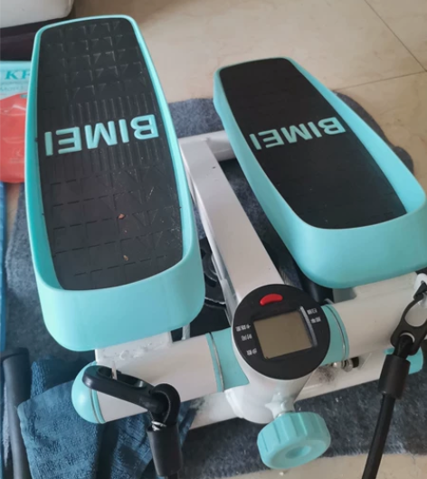 几乎全新，／用过两次。现环境太小，给有需要...