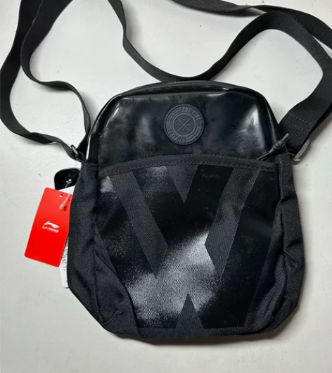 李宁韦德运动斜挎包 型号ABDP025-1...