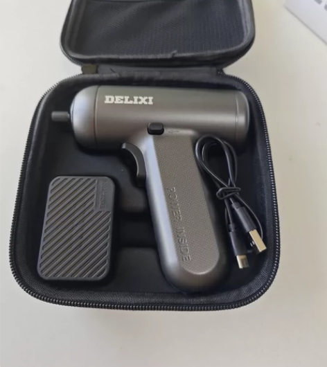 德力西电动螺丝刀 全新售出不退不换 感兴趣...