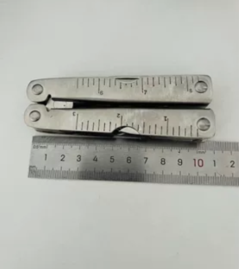 闲置多功能钳子一把 一字十字螺丝刀，开瓶，...