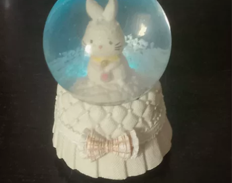 多色水晶球 兔子小夜灯 别人送的 闲置便宜...