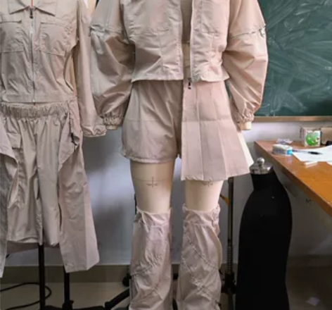 服装系列设计两套成衣（运动套装系列），70...