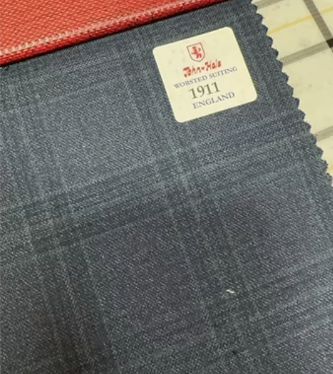 接服装纸样和来料制作 本人在惠州本地裁缝店...