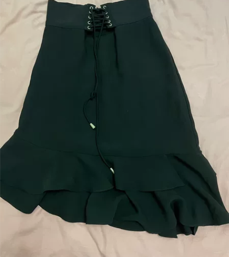 阿依莲 专柜购买 醋酸 包臀 荷叶边半身裙...