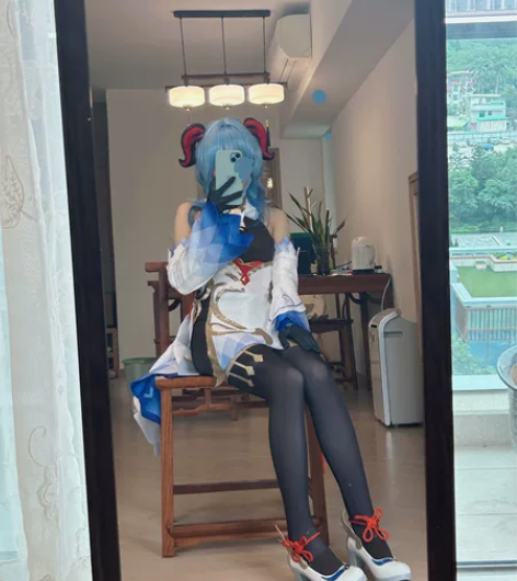 火花动漫 原神甘雨cos服S码 99新 只...