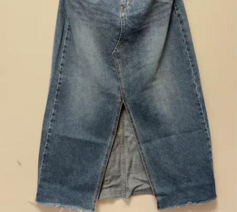 韩国人肉带回长款牛仔裙，时尚百搭，近新，是...