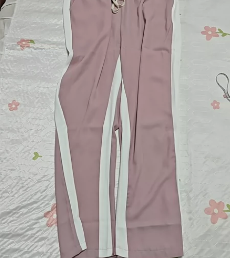粉色阔腿裤，西装面料，适合夏天，很凉，3x...