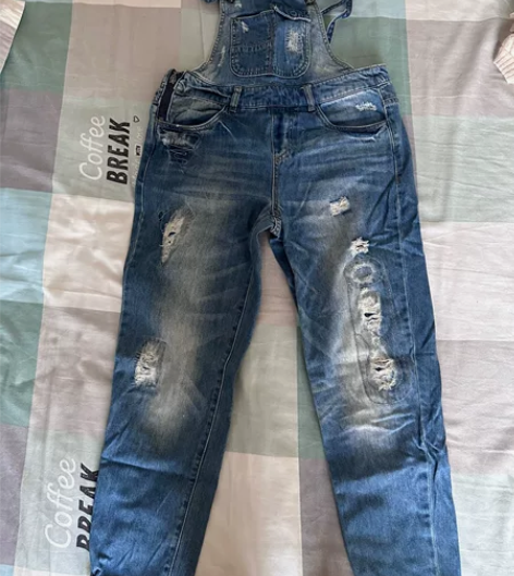 vero moda背带牛仔裤，165码 9...