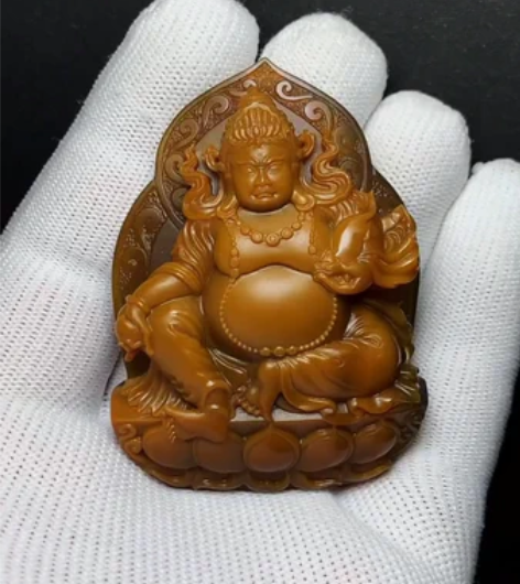 本工作室专业提供玉器雕刻服务承接和田玉、翡...