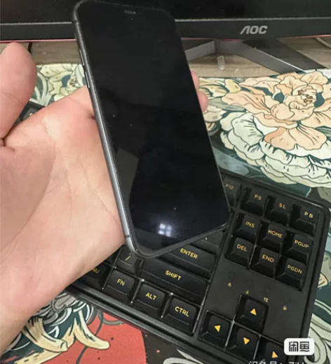 苹果11 64g 黑解三网通 机器全原 无...