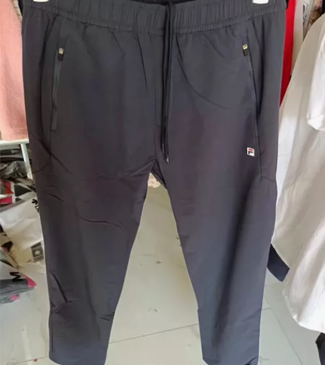 闲置转让夏季运动休闲裤男 有M      ...