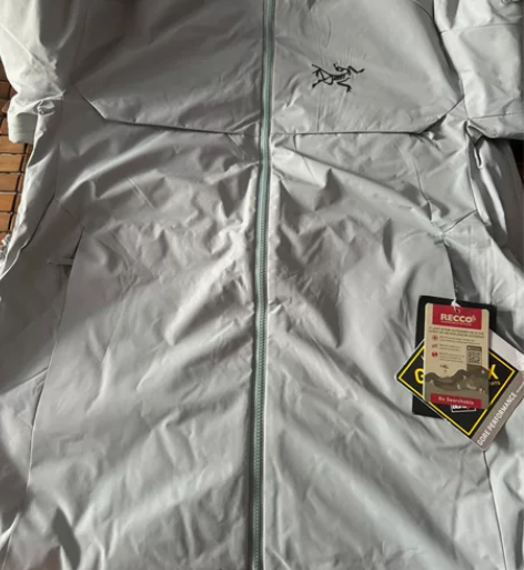 MAICAIJACKTE硬壳防水刺绣羽绒服...