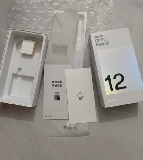 OPPOReno12盒子,千禧银12256...