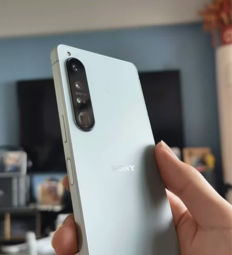 国行索尼xperia1iv冰雾白过保（国行...