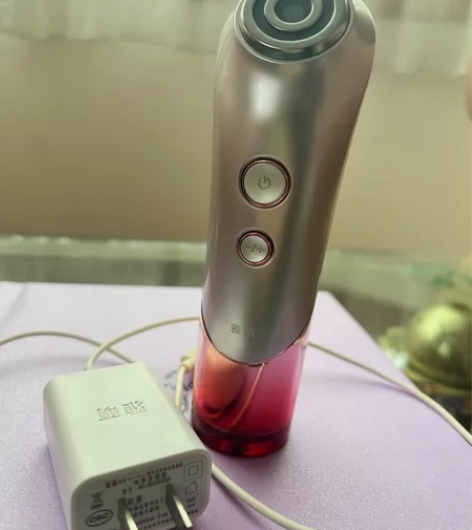 雅萌红光bloom抗皱抗衰老美白美容仪器。...