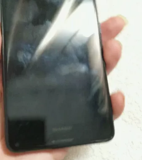 自用夏普  S3mini  时尚屏幕 备用...