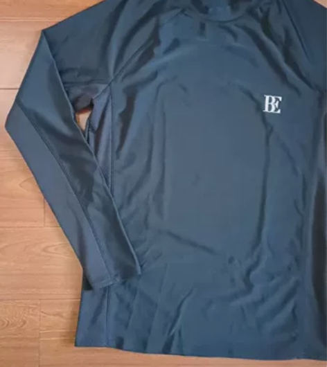 范德安男款长袖防晒泳衣上衣男士 感兴趣的话...