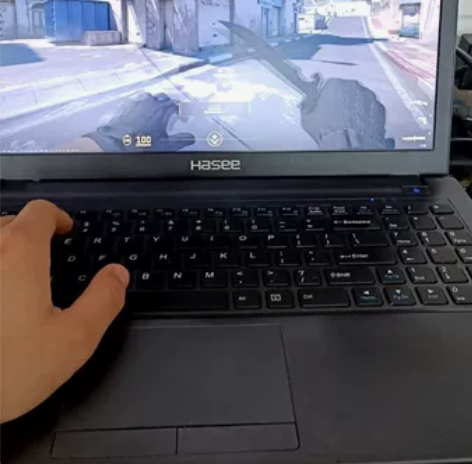 #笔记本电脑 帮男朋友出一台自用神舟战神游...