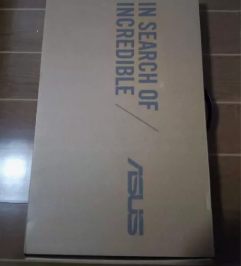 华硕笔记本包装盒，型号vivobook15...