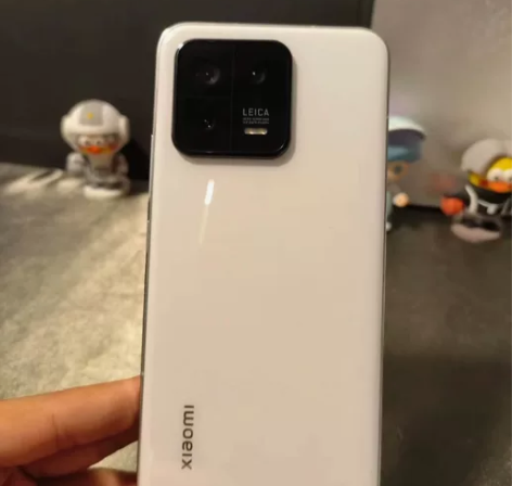 小米13 12?256 轻微使用痕迹 有两...