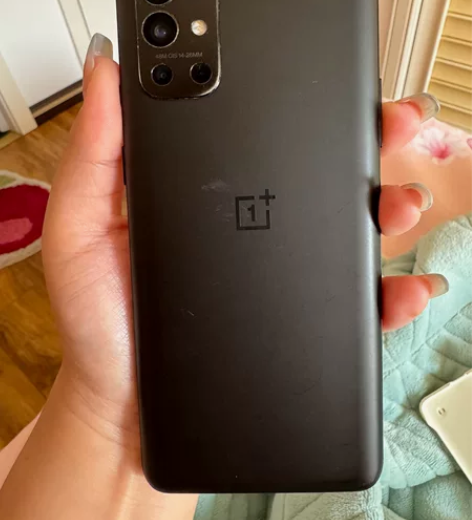 一加 9pro 手机， 8128 内存的，...