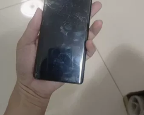 vivo  x90，回收的不开机，如图，屏...