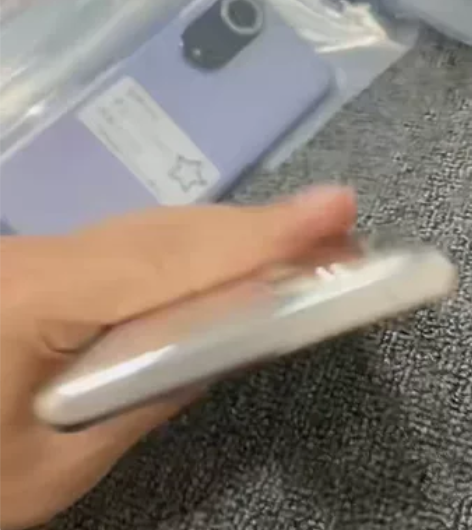 华荣为耀70 纯原靓机 12+256g 感...