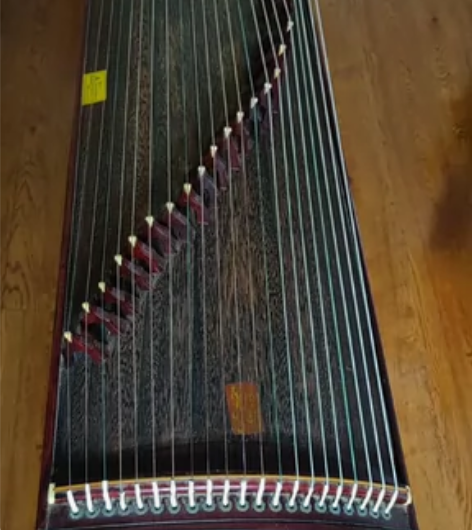 个人闲置古筝，163带折叠腿古筝，使用方便...