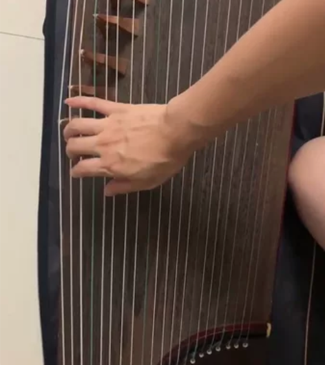 亏本出！女儿不学古筝了，敦煌古筝正品 空谷...