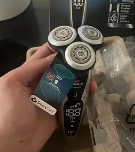 【全新 未拆封 正品】飞利浦电动剃须刀S9...