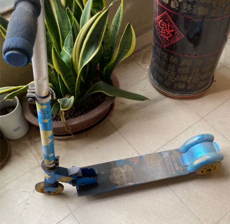 小朋友的滑板车转，闲置很久了 感兴趣的话点...