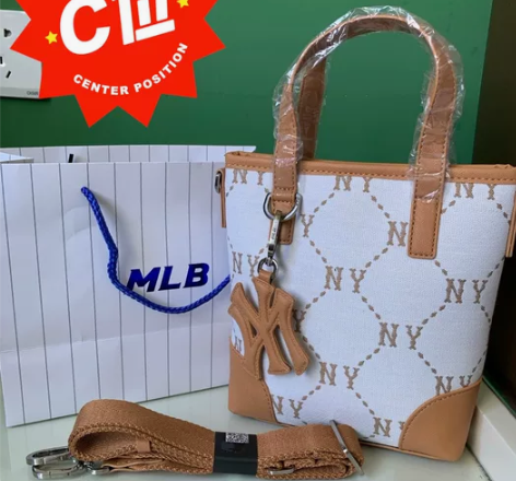 出闲置MLB复古老花满印NY，托特包，小号...