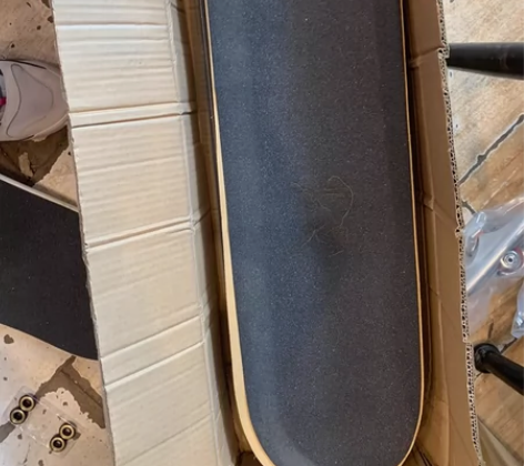 库存纯黑滑板砂纸 镂空图案 全新包邮 两头...