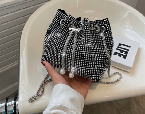 全新小众包包流苏闪亮钻石手工镶钻水钻包单肩...