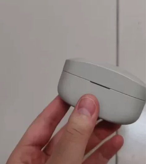 索尼个人一手耳机,差不多就卖 感兴趣的话点...