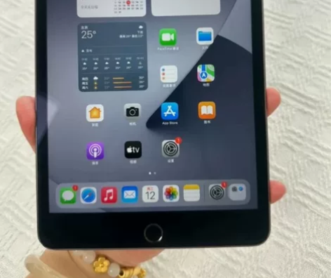 女生自用出99新iPad 2021款min...