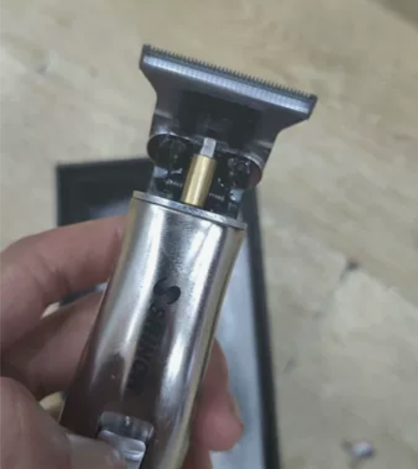 理发器便宜清仓处理   实体店房租到期不做...