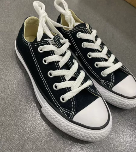 匡威童鞋专柜撤柜正品包邮 去年做电商，没做...