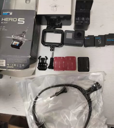 GoPro5 三电池 64g卡 98新 细...
