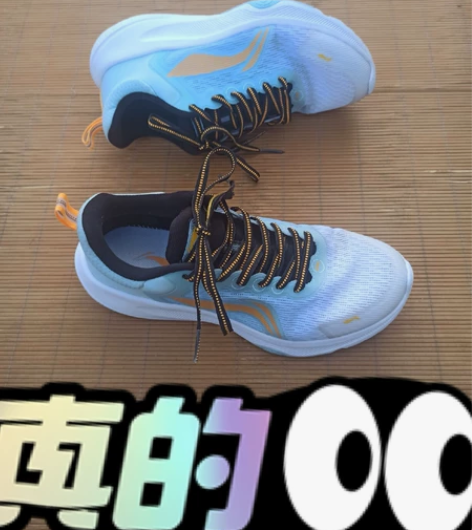 李宁,42码,新款跑步鞋,休闲鞋,保证正品...