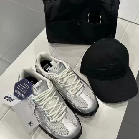 斐乐银色机能芭蕾鞋 499包邮 韩国发限时...