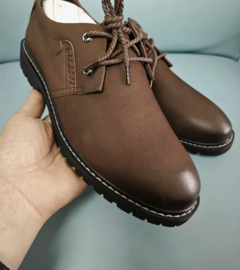 全新42码 品牌CAMEL骆驼 真皮系带皮...