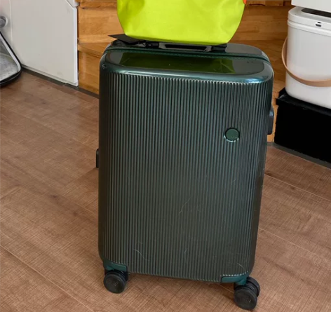 ito行李箱拉杆箱女20寸网红登机箱密码轻...