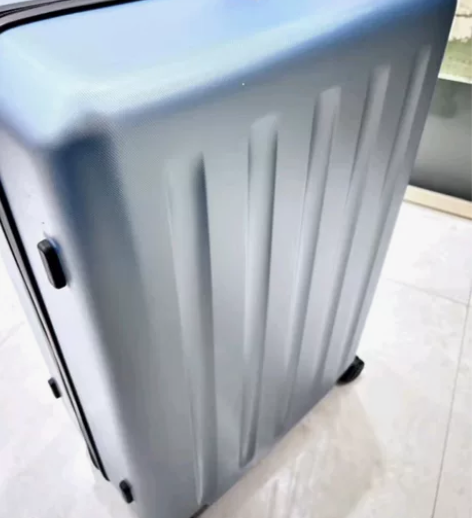 【清仓特价】特价全新小米90分行李箱老款，...