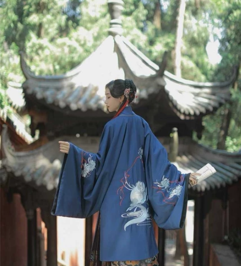 毕业出物！！！ 兰若庭 汉服 乘黄 明制 ...