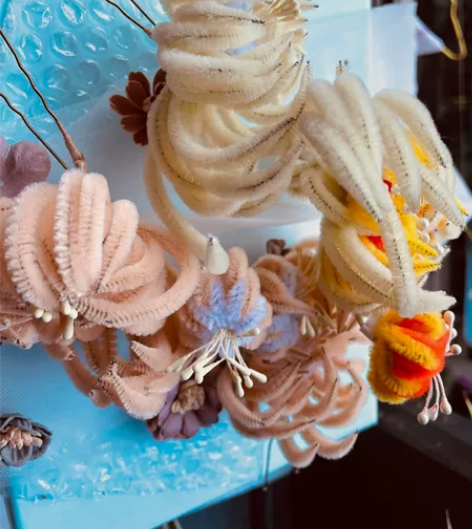 小绒花，比较白菜款，太多用不上，四朵打包，不包邮，可以看上其...